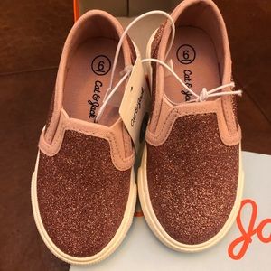 NWT Cat & Jack pink glitter shoes